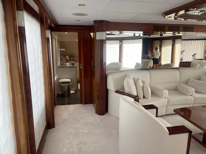 Sarah Sea Yacht Photos Pics 