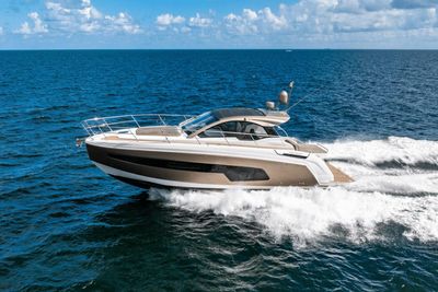 Yacht