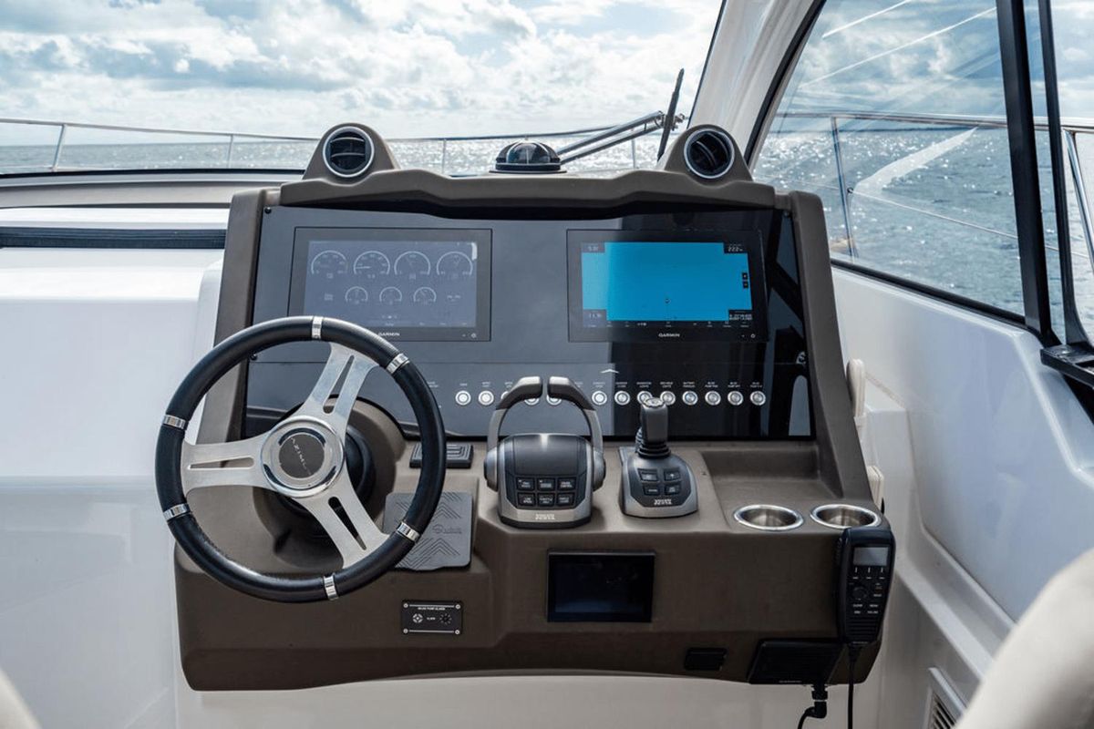 2020 Azimut 47 