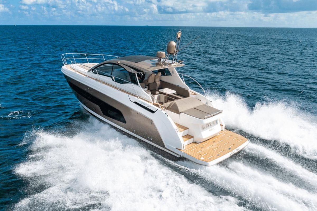 2020 Azimut 47 