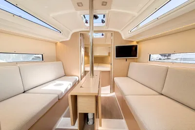 Beneteau Oceanis 30.1