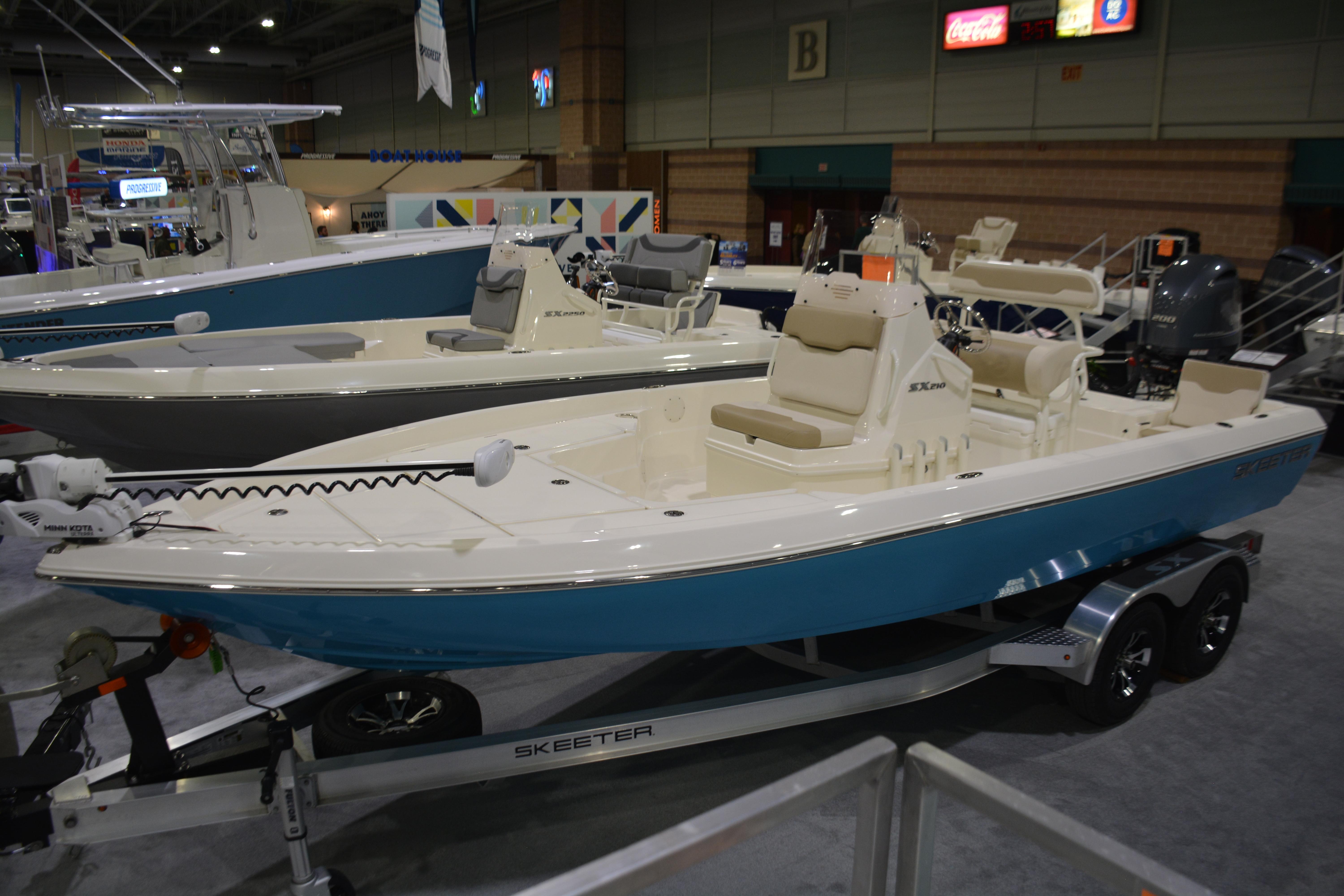 Dash Panels (2-part), Skeeter SX220 Bay Boat