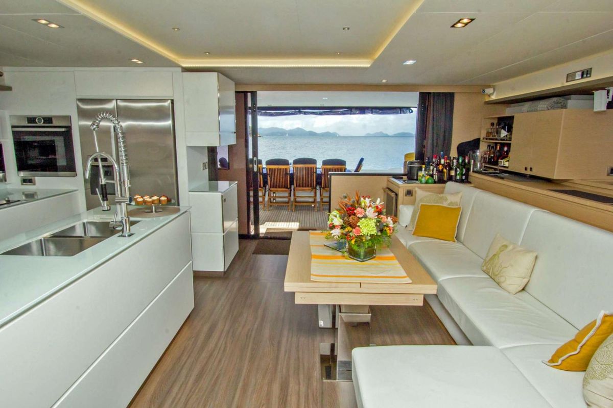 2018 Fountaine Pajot 67 