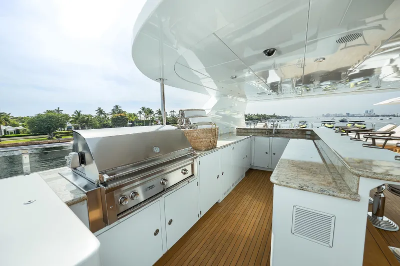 Silver Lining Yacht Photos Pics Outdoor kitchen on 2016 Christensen Tri-Deck yacht with grill and countertops.