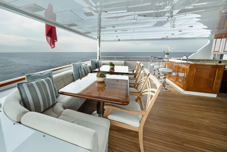 Silver Lining Yacht Photos Pics 