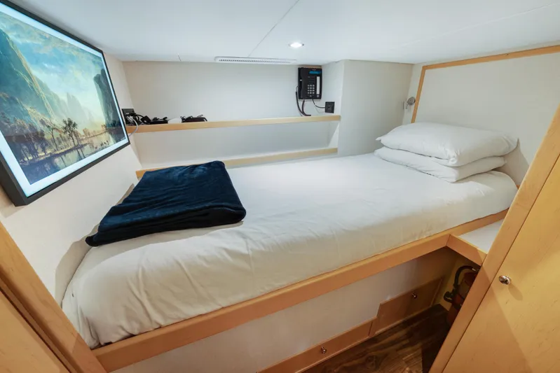 Silver Lining Yacht Photos Pics 