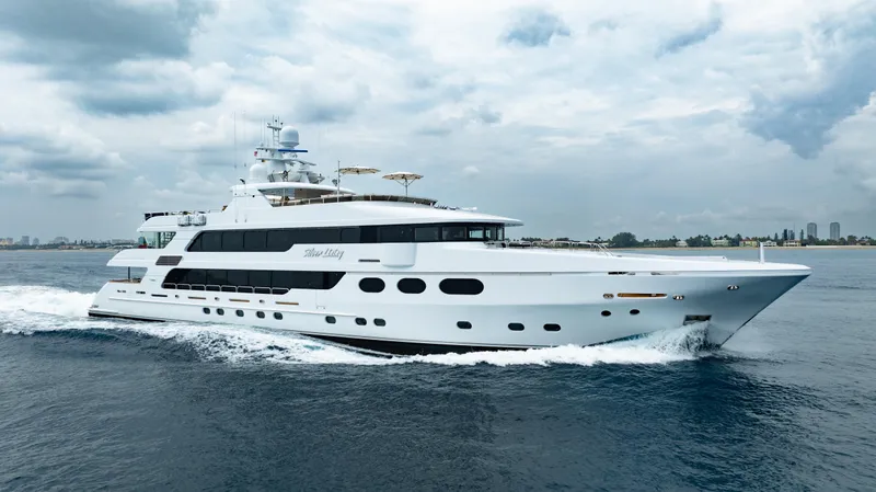 Silver Lining Yacht Photos Pics 