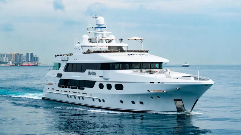 Silver Lining Yacht Photos Pics 