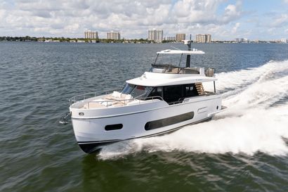 2025 60' Azimut-Magellano 60 Pompano Beach, FL, US
