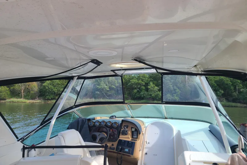 Sea Spirit Yacht Photos Pics NEW ENCLOSURE FOLDING PANELS ALLOWING FOR CROSS BREEZES AND AIR FLOW FROM EVERY DIRECTION WITH EASE AND WITHOUT SCRATCHING THE PANELS