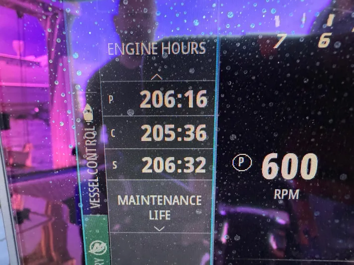 Riptide Yacht Photos Pics 