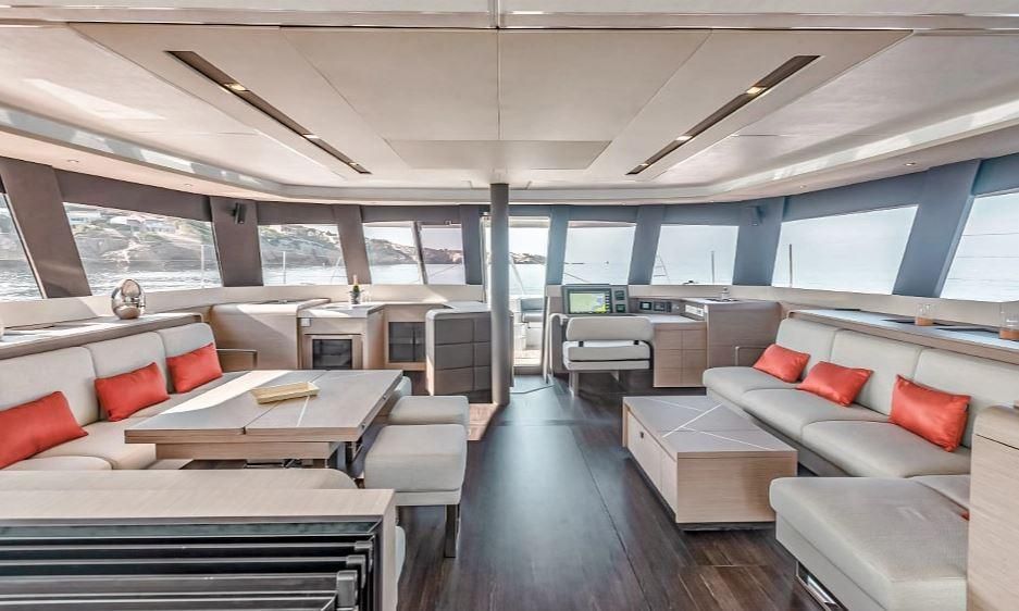 2025 Fountaine Pajot 61 