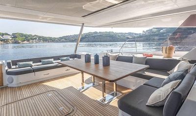 Yacht