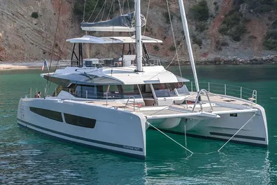 2025 Fountaine Pajot Samana 59