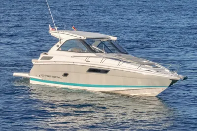 Regal 35 Sport Coupe