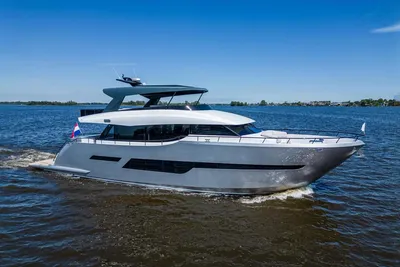 Van der Heijden Phantom Expedition