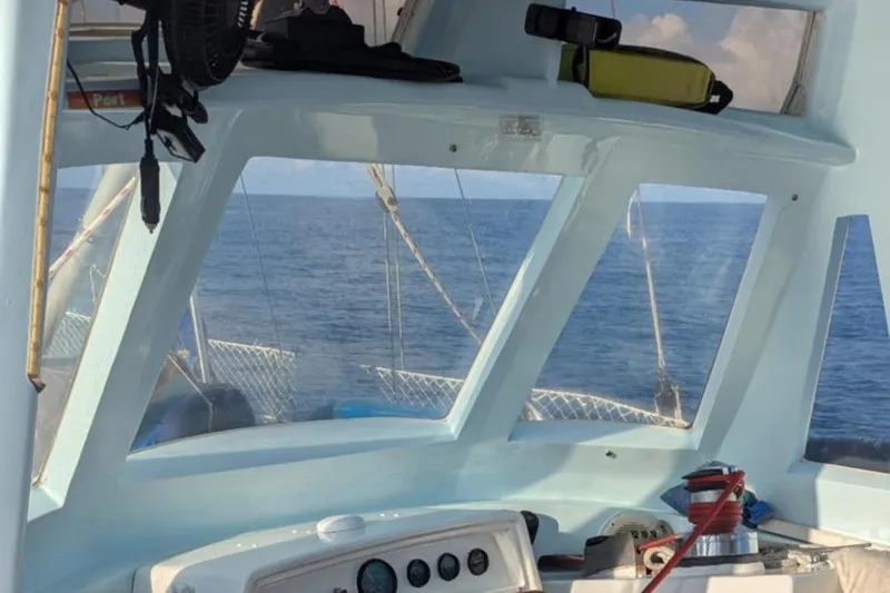 Siren Yacht Photos Pics 