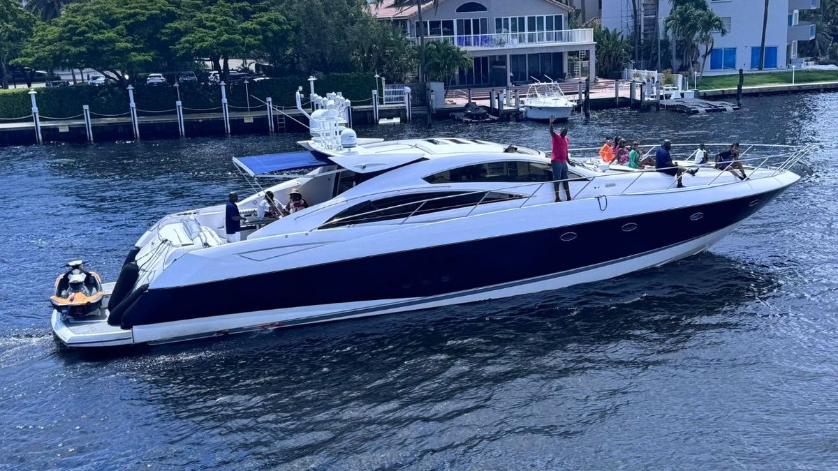 2007 Sunseeker 72 