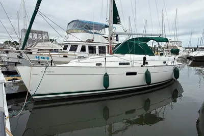 Beneteau Oceanis 36 CC