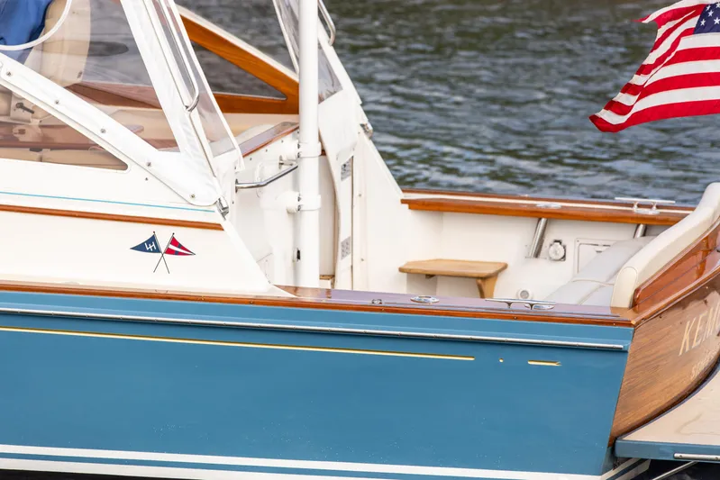 Kemosabe Yacht Photos Pics 