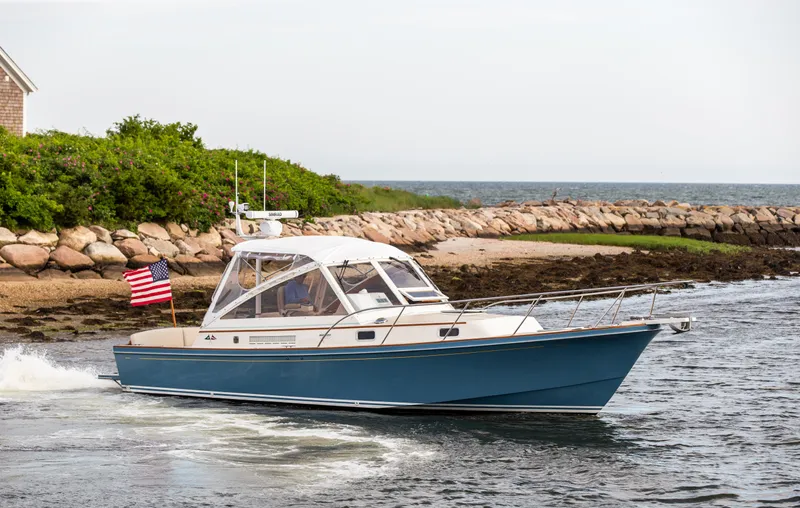 Kemosabe Yacht Photos Pics 