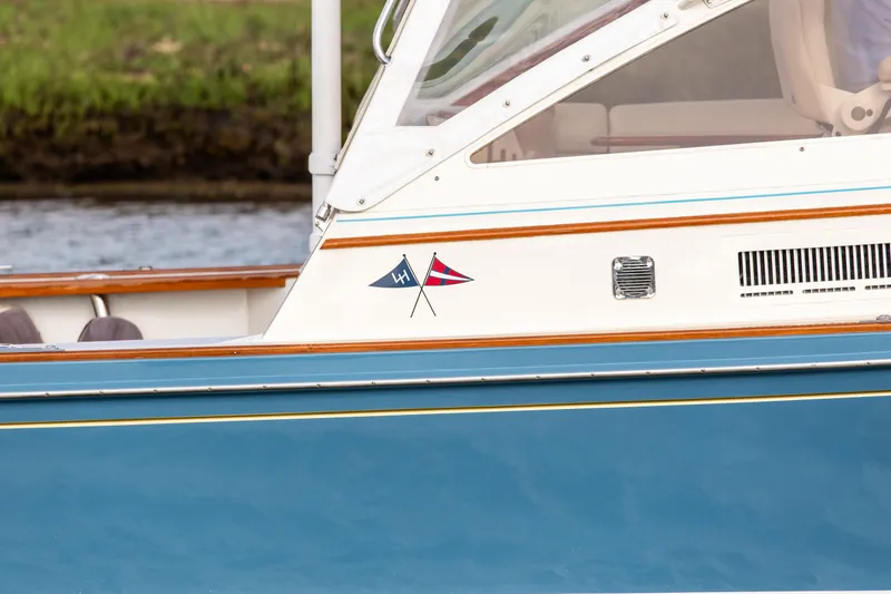 Kemosabe Yacht Photos Pics 