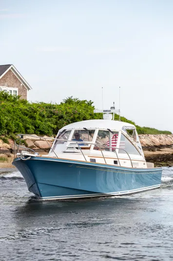 Kemosabe Yacht Photos Pics 