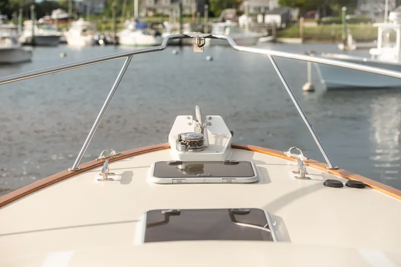 Kemosabe Yacht Photos Pics 