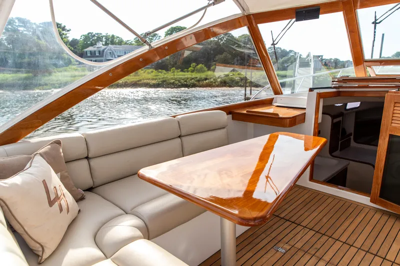 Kemosabe Yacht Photos Pics 