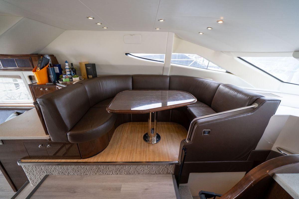 2007 Marquis 55 