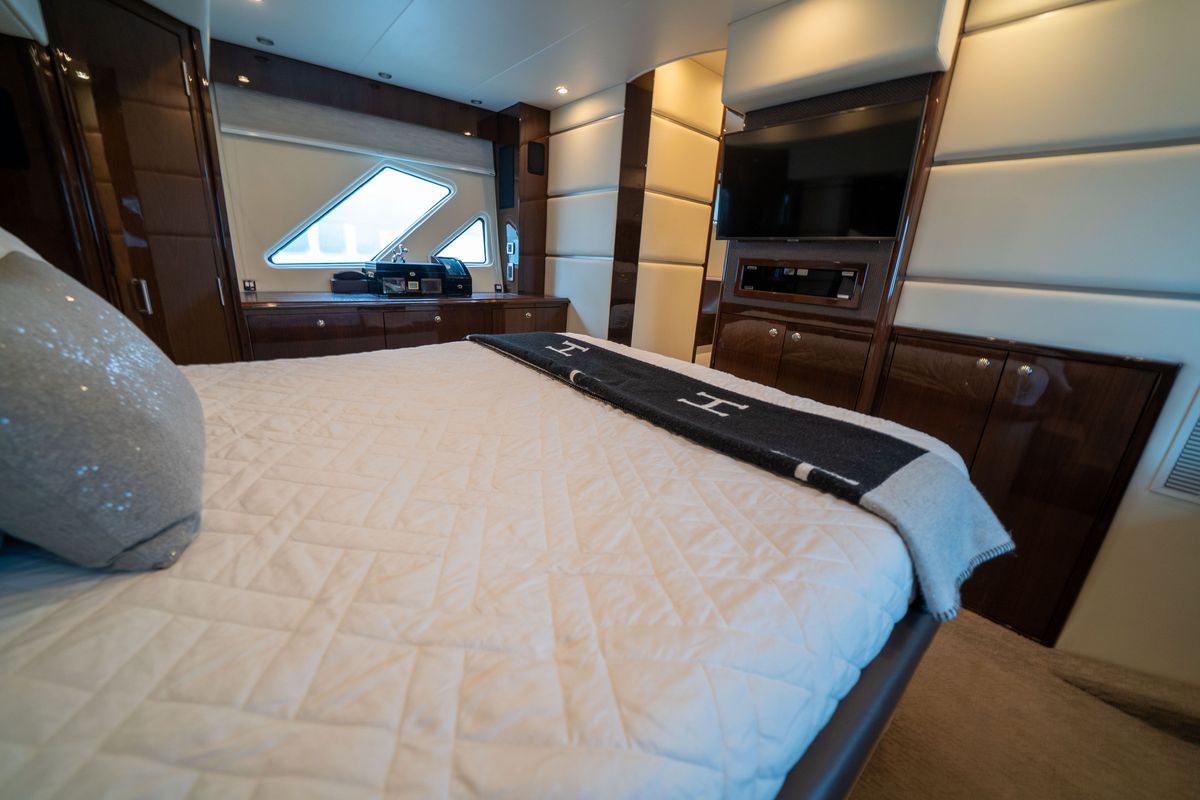 2007 Marquis 55 