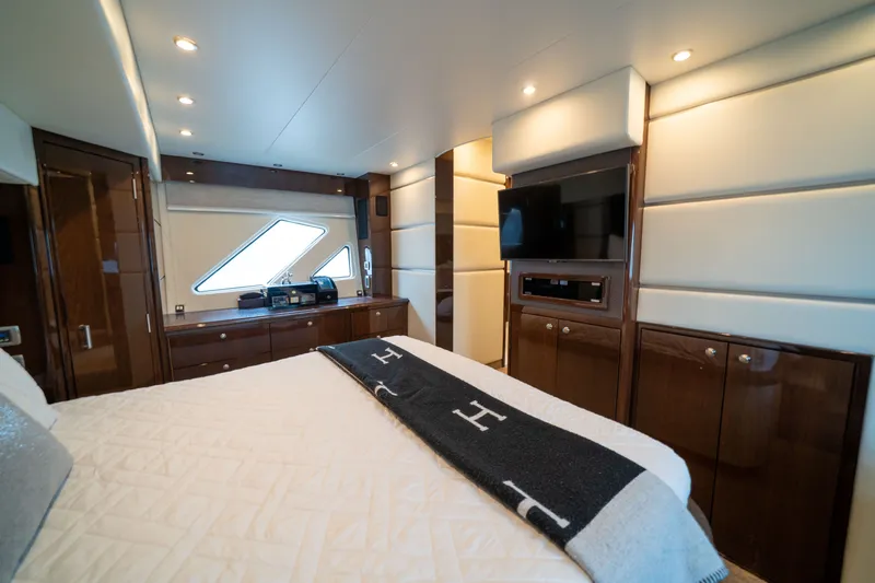 Home Yacht Photos Pics 