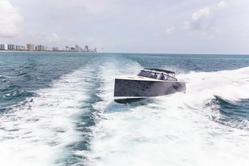 M/y 55 Van Dutch Yacht Photos Pics 