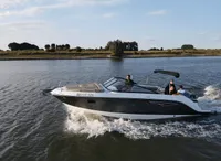 2018 Sea Ray 250 SSE