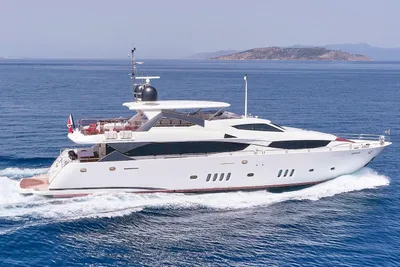 2010 Sunseeker 34 Metre Yacht
