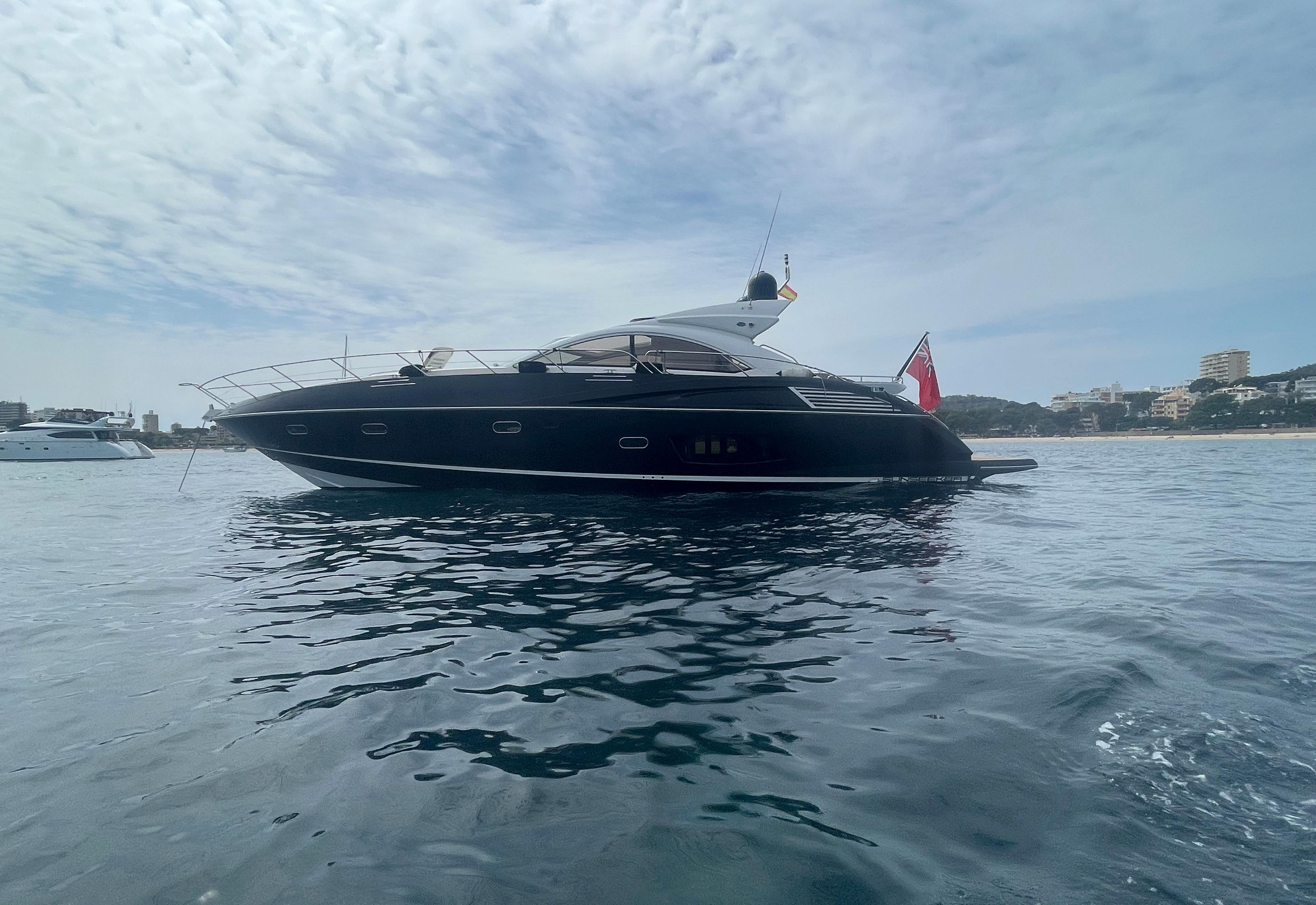 sunseeker yachts predator 60 for sale