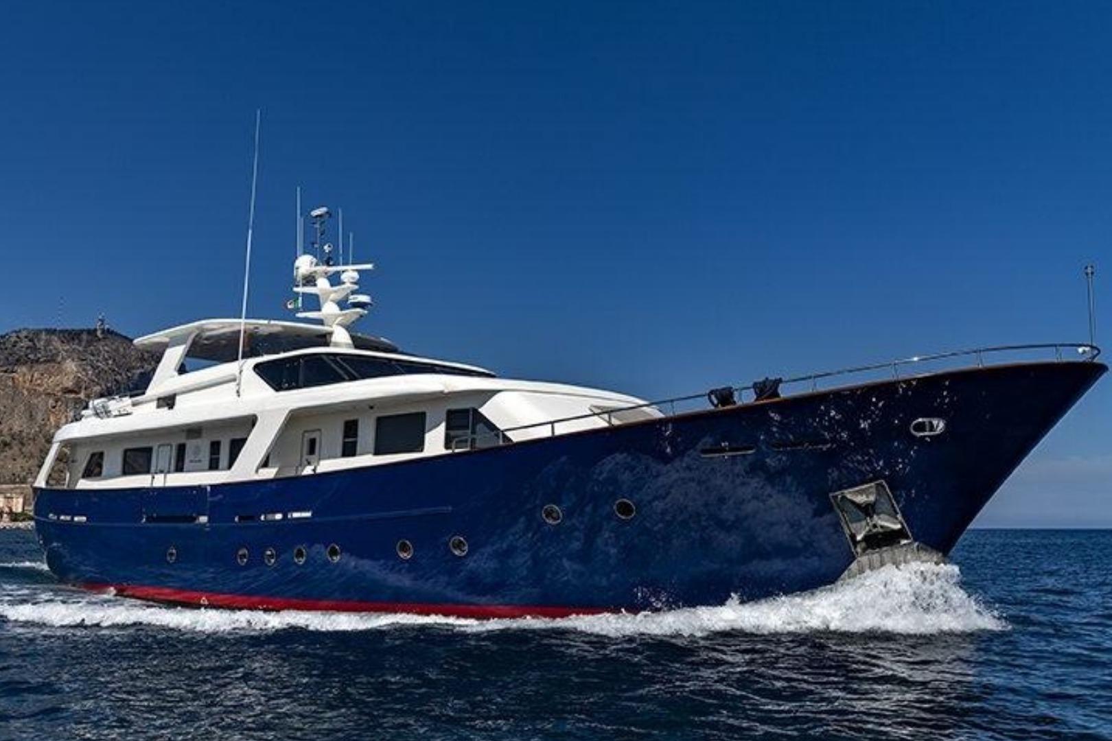 Benetti Sail Division 105