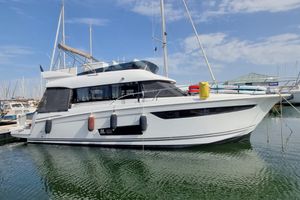 2015 Jeanneau Velasco 43F