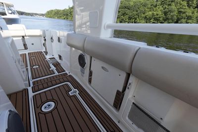Yacht