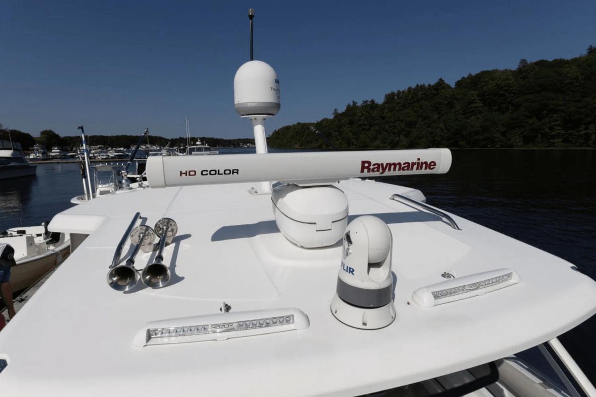 2017 Boston Whaler 42 