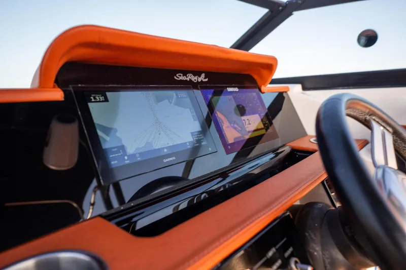 Ceci Yacht Photos Pics 2019 Sea Ray SDX 290 Outboard dashboard with Garmin navigation display.