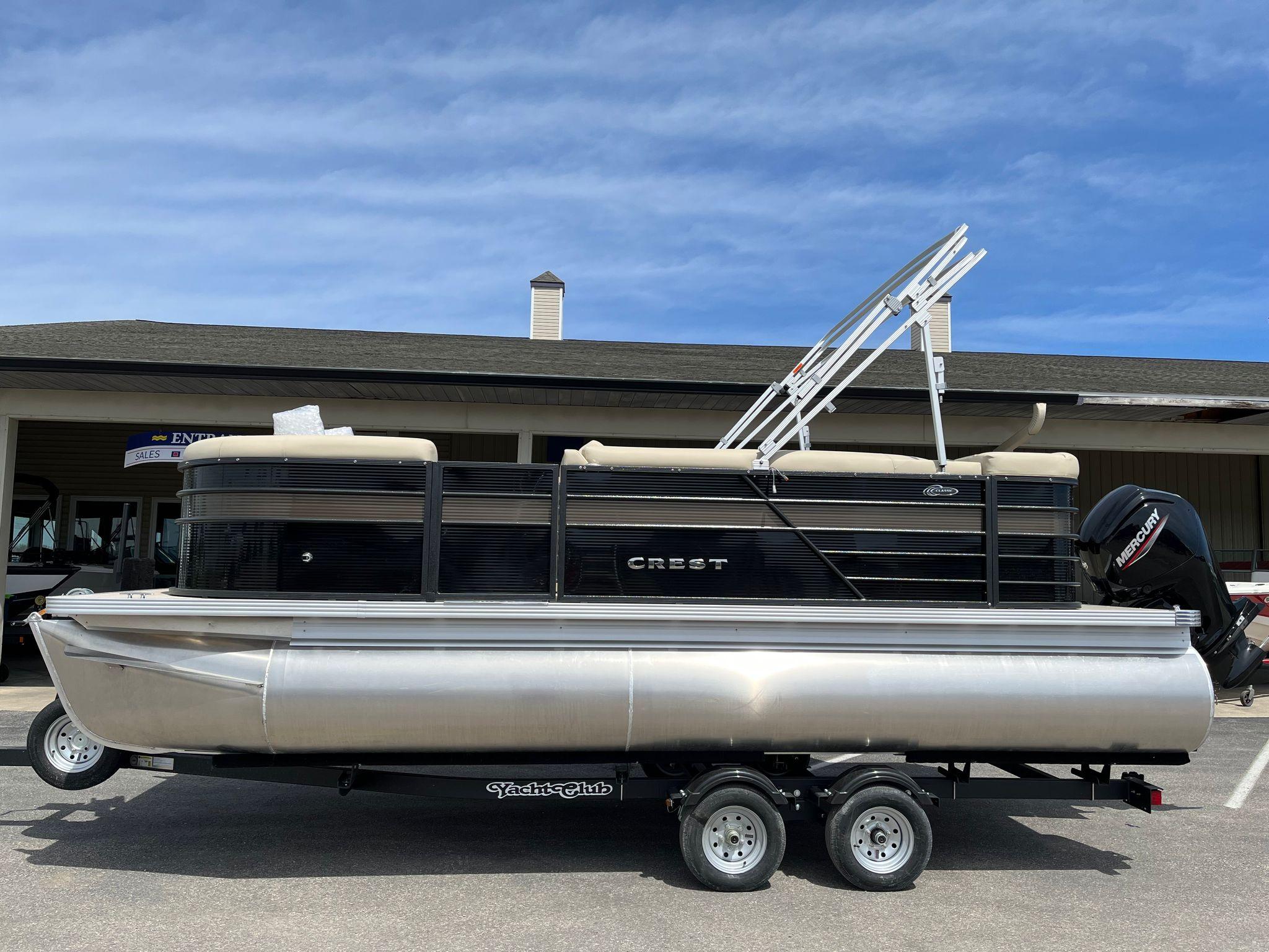 2022 Crest Classic LX 200 L