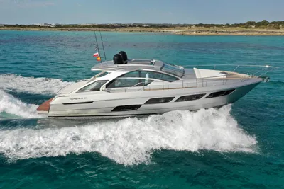 2021 Pershing 5x