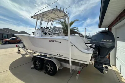 Sea Fox 228 Commander