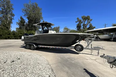 Scout 260 LXF