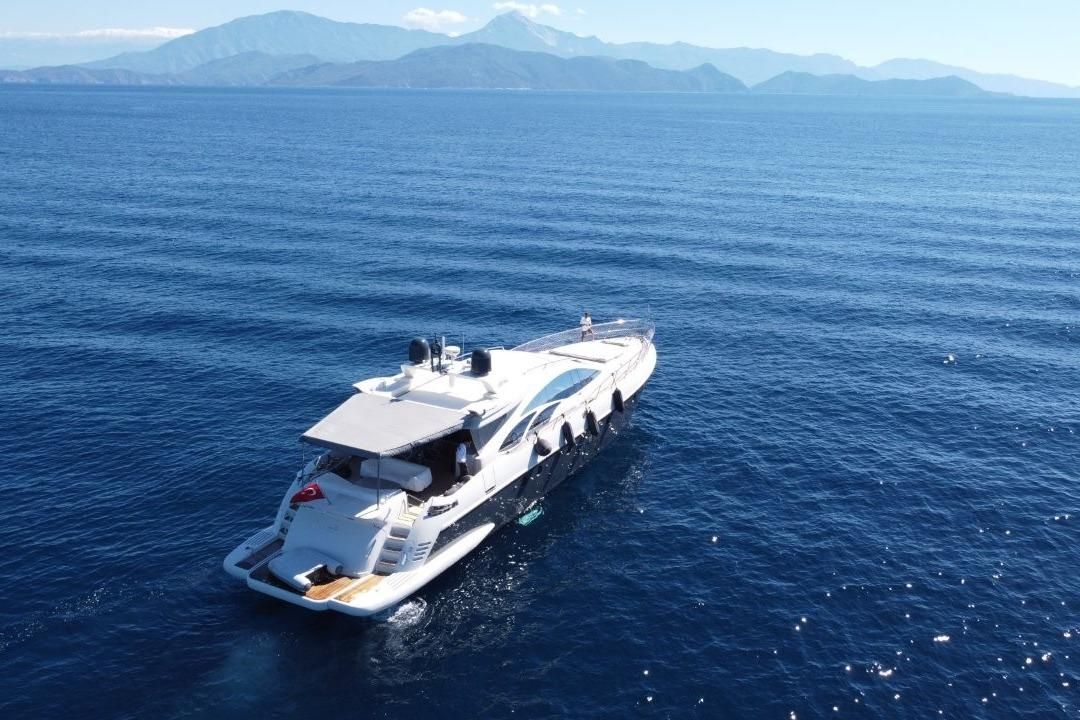 2007 Azimut 88 
