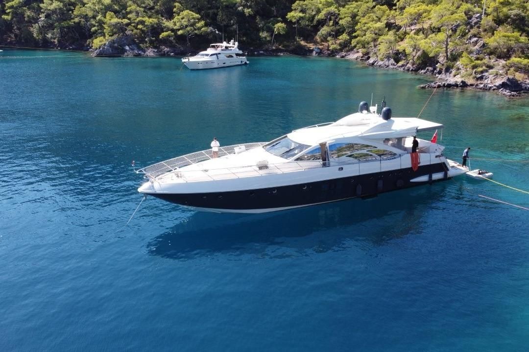 2007 Azimut 88 
