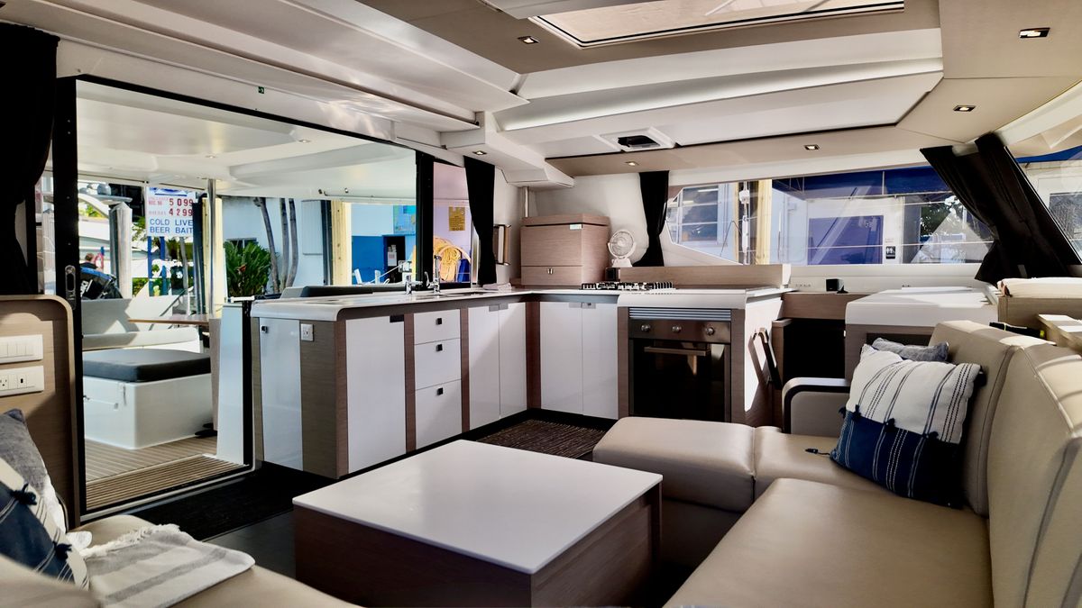 2022 Fountaine Pajot 47 