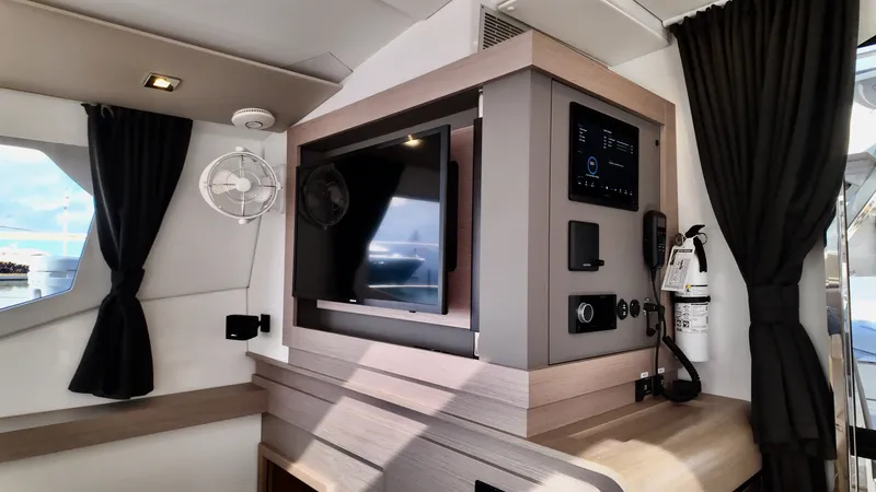 Satori Yacht Photos Pics 