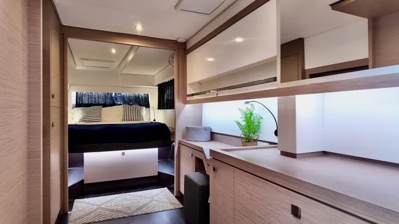 Satori Yacht Photos Pics 